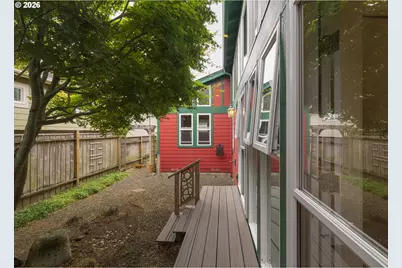 255 23rd St, Astoria, OR 97103 - Photo 18