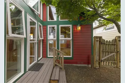 255 23rd St, Astoria, OR 97103 - Photo 20