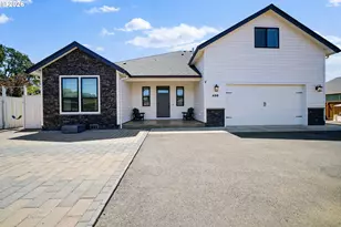 486 NW Coast Mountain Dr, Dallas, OR 97338 - Photo 1