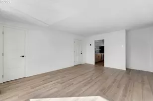 2102 NW Kelly Dr, Vancouver, WA 98665 - Photo 6