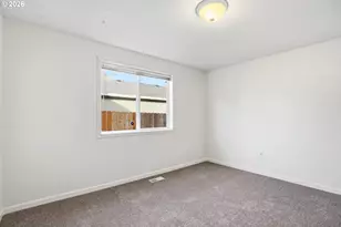 734 E 15th Cir, La Center, WA 98629 - Photo 28