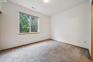 775 SW Dillan Dr, Beaverton, OR 97006 - Photo 26