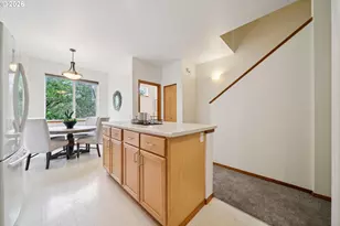 775 SW Dillan Dr, Beaverton, OR 97006 - Photo 12