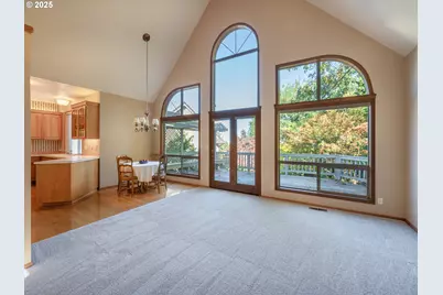 2037 Morning View Dr, Eugene, OR 97405 - Photo 8