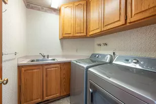 2037 Morning View Dr, Eugene, OR 97405 - Photo 26