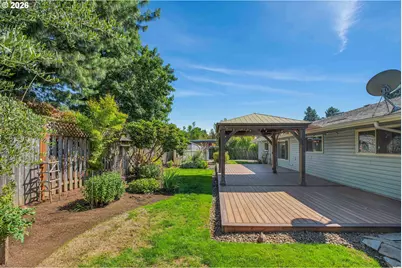 7121 SE Renada St, Milwaukie, OR 97267 - Photo 16