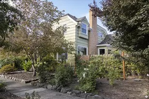 323 SE Cowls St, McMinnville, OR 97128 - Photo 8