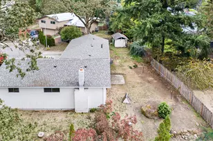 635 Collins Crest St, Gladstone, OR 97027 - Photo 40