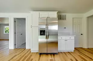 1086 Wilson St, Woodburn, OR 97071 - Photo 10