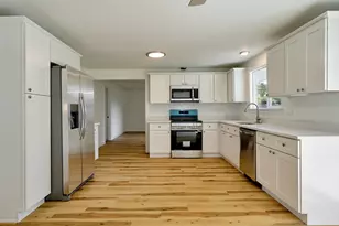 1086 Wilson St, Woodburn, OR 97071 - Photo 8