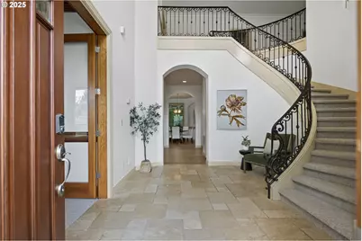 1006 SE 199th Pl, Camas, WA 98607 - Photo 2