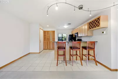 910 NW Naito Pkwy NW #I-12, Portland, OR 97209 - Photo 8