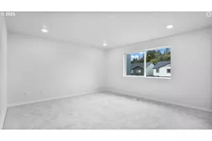 422 SW 32nd St, Battle Ground, WA 98604 - Photo 8