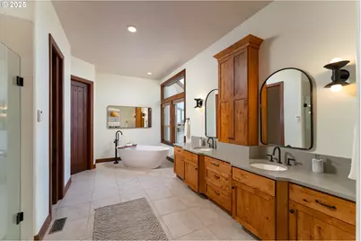 16225 NE Wilkerson Way, Newberg, OR 97132 - Photo 20