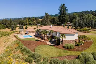 16225 NE Wilkerson Way, Newberg, OR 97132 - Photo 4
