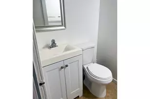 8647 NE Schuyler St, Portland, OR 97220 - Photo 18