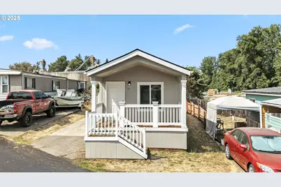 1530 Tamarack St #11, Sweet Home, OR 97386 - Photo 1