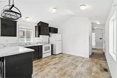 1530 Tamarack St #11, Sweet Home, OR 97386 - Photo 4