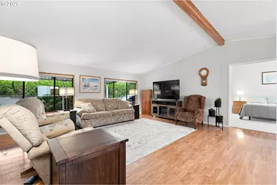 100 SW 195th Ave #2, Beaverton, OR 97006 - Photo 4
