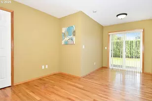 1350 NE Cochran Dr, Gresham, OR 97030 - Photo 14