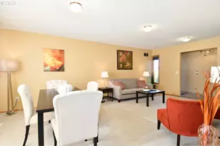 1350 NE Cochran Dr, Gresham, OR 97030 - Photo 12