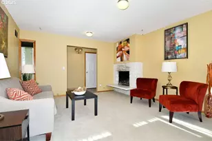 1350 NE Cochran Dr, Gresham, OR 97030 - Photo 2