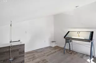 2379 SE 112th Ave, Portland, OR 97216 - Photo 32