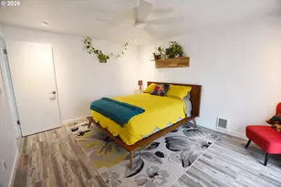 2379 SE 112th Ave, Portland, OR 97216 - Photo 16
