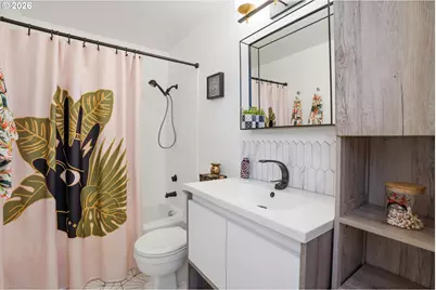2379 SE 112th Ave #2, Portland, OR 97216 - Photo 16