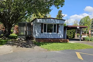 1905 Waverly Dr, Albany, OR 97322 - Photo 1