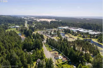 68964 Wildwood Rd, North Bend, OR 97459 - Photo 4