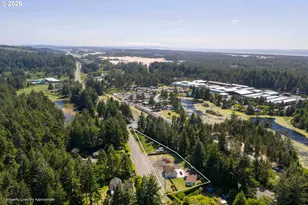 68964 Wildwood Rd, North Bend, OR 97459 - Photo 4