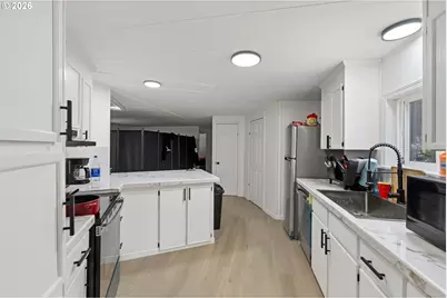 68964 Wildwood Rd, North Bend, OR 97459 - Photo 18