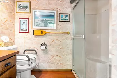 9160 Keys Pl, Gleneden Beach, OR 97388 - Photo 18