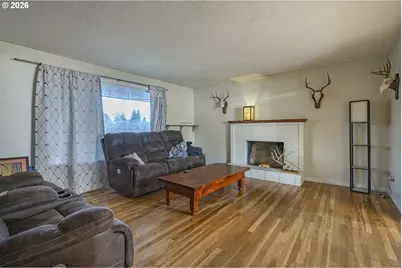 4744 Nina Ave SE, Salem, OR 97302 - Photo 2