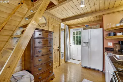 901 S McLoughlin Blvd #A, Oregon City, OR 97045 - Photo 4