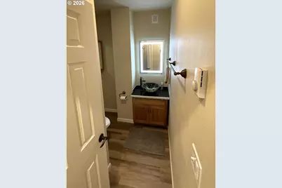 1945 Sunrise Blvd, Eugene, OR 97405 - Photo 20