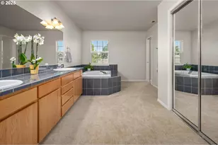 14652 SW Grandview Ln, Tigard, OR 97224 - Photo 30