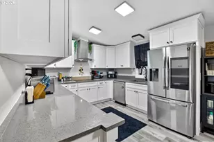 2905 NE 206th Pl, Fairview, OR 97024 - Photo 10