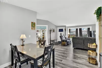 2905 NE 206th Pl, Fairview, OR 97024 - Photo 8