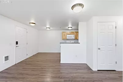 273 SE 162nd Ave, Portland, OR 97233 - Photo 10