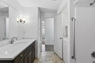 273 SE 162nd Ave, Portland, OR 97233 - Photo 16