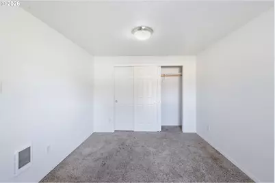 273 SE 162nd Ave, Portland, OR 97233 - Photo 20