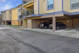 273 SE 162nd Ave, Portland, OR 97233 - Photo 2