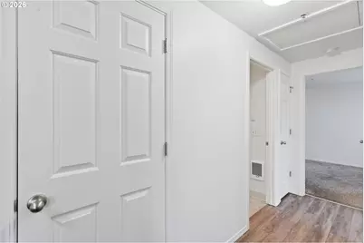 273 SE 162nd Ave, Portland, OR 97233 - Photo 14