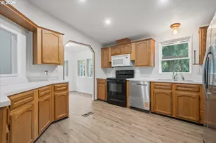 30482 S Marian St, Molalla, OR 97038 - Photo 8