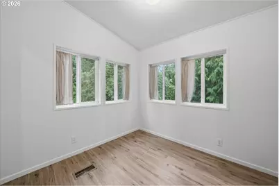 30482 S Marian St, Molalla, OR 97038 - Photo 14