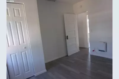 222 W 1st Ave, Riddle, OR 97469 - Photo 22