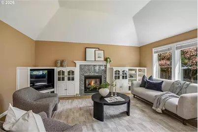11430 SW Jackie Ct, Tigard, OR 97224 - Photo 8
