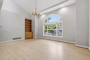 2520 NW Jean Ln, Portland, OR 97229 - Photo 12
